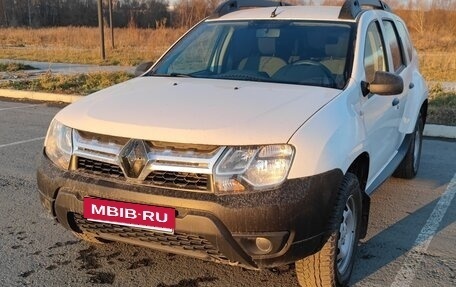 Renault Duster I рестайлинг, 2017 год, 1 200 000 рублей, 2 фотография