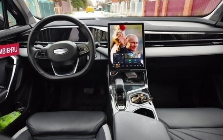 Geely Atlas, 2023 год, 3 050 000 рублей, 10 фотография