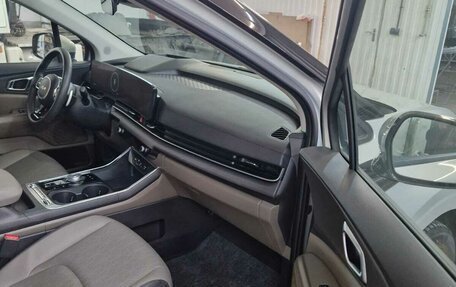 KIA Carnival, 2024 год, 6 900 000 рублей, 9 фотография