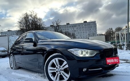 BMW 3 серия, 2013 год, 1 860 000 рублей, 13 фотография