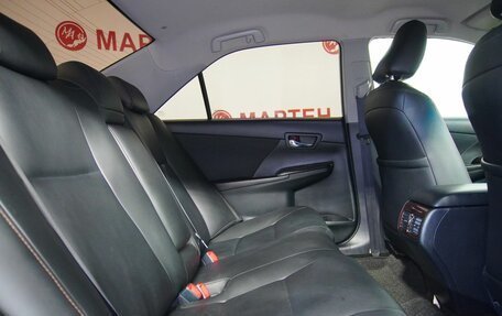 Toyota Camry, 2017 год, 2 250 000 рублей, 11 фотография