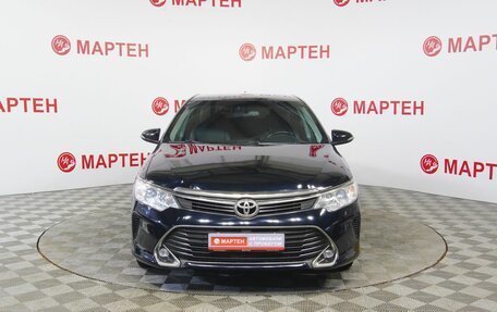 Toyota Camry, 2017 год, 2 250 000 рублей, 2 фотография