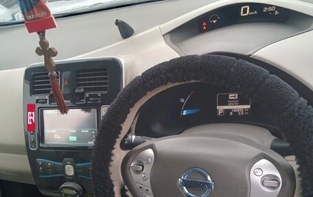 Nissan Leaf I, 2012 год, 595 000 рублей, 8 фотография