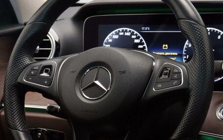 Mercedes-Benz E-Класс, 2016 год, 3 700 000 рублей, 12 фотография