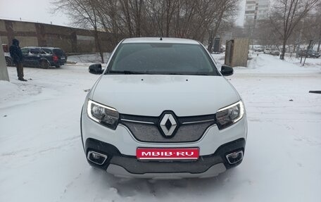 Renault Logan II, 2022 год, 1 250 000 рублей, 1 фотография