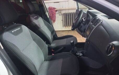 Renault Logan II, 2022 год, 1 250 000 рублей, 10 фотография