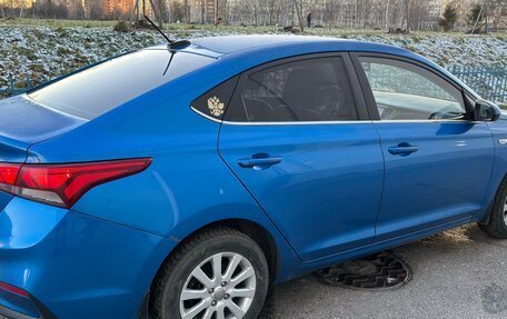 Hyundai Solaris II рестайлинг, 2017 год, 1 170 000 рублей, 4 фотография