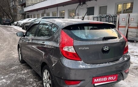 Hyundai Solaris II рестайлинг, 2014 год, 750 000 рублей, 5 фотография