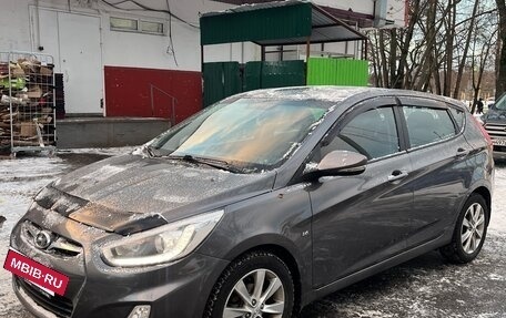 Hyundai Solaris II рестайлинг, 2014 год, 750 000 рублей, 3 фотография