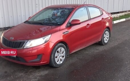 KIA Rio III рестайлинг, 2012 год, 670 000 рублей, 2 фотография