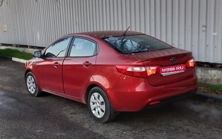 KIA Rio III рестайлинг, 2012 год, 670 000 рублей, 1 фотография