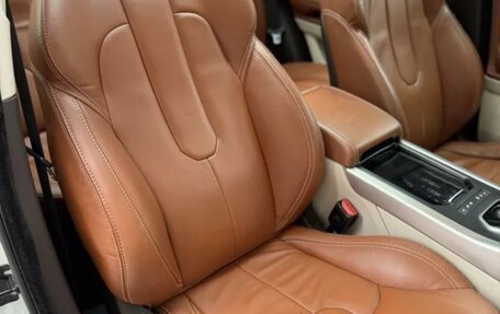 Land Rover Range Rover Evoque I, 2012 год, 1 990 000 рублей, 25 фотография