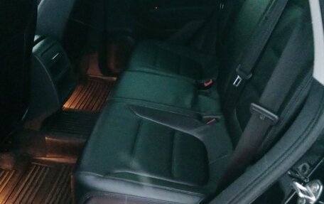 Volkswagen Touareg III, 2012 год, 1 792 000 рублей, 7 фотография