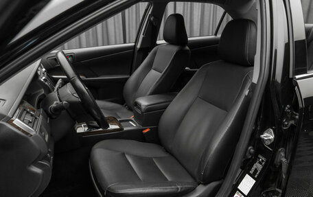 Toyota Camry, 2016 год, 2 140 000 рублей, 11 фотография