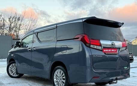 Toyota Alphard III, 2016 год, 3 150 000 рублей, 8 фотография