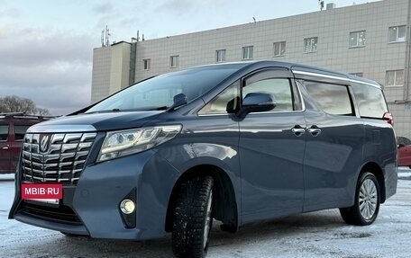 Toyota Alphard III, 2016 год, 3 150 000 рублей, 2 фотография