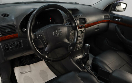 Toyota Avensis III рестайлинг, 2005 год, 639 000 рублей, 7 фотография