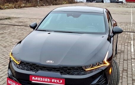 KIA K5, 2020 год, 2 500 000 рублей, 11 фотография