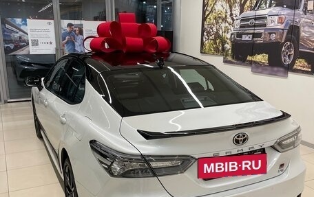 Toyota Camry, 2021 год, 4 200 000 рублей, 2 фотография
