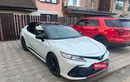 Toyota Camry, 2021 год, 4 200 000 рублей, 3 фотография