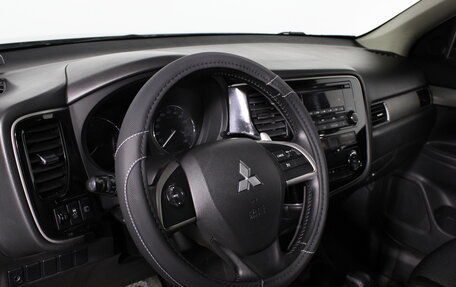 Mitsubishi Outlander III рестайлинг 3, 2013 год, 1 297 000 рублей, 12 фотография