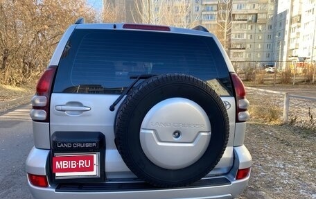 Toyota Land Cruiser Prado 120 рестайлинг, 2008 год, 2 100 000 рублей, 6 фотография