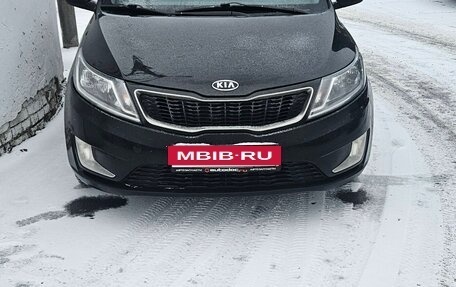 KIA Rio III рестайлинг, 2012 год, 860 000 рублей, 4 фотография
