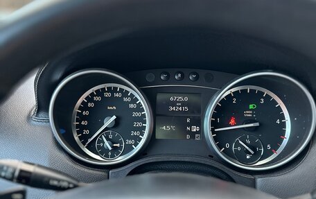 Mercedes-Benz GL-Класс, 2012 год, 1 290 000 рублей, 13 фотография