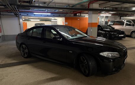 BMW 5 серия, 2011 год, 2 600 000 рублей, 3 фотография