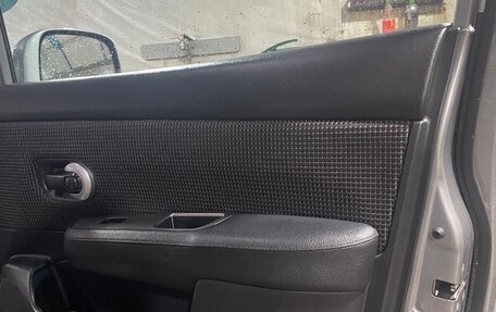 Nissan Tiida, 2013 год, 800 000 рублей, 36 фотография