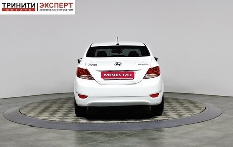 Hyundai Solaris II рестайлинг, 2012 год, 767 000 рублей, 5 фотография