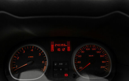 Renault Duster I рестайлинг, 2013 год, 640 000 рублей, 18 фотография