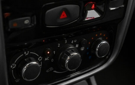 Renault Duster I рестайлинг, 2013 год, 640 000 рублей, 10 фотография