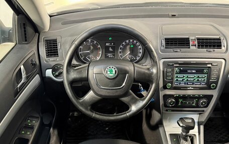 Skoda Octavia, 2011 год, 699 800 рублей, 10 фотография