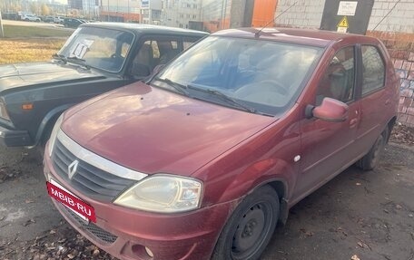 Renault Logan I, 2010 год, 380 000 рублей, 2 фотография
