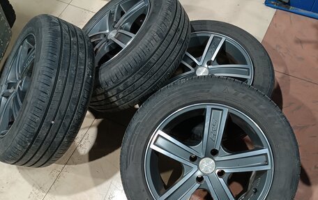 Peugeot Partner II рестайлинг 2, 2011 год, 500 000 рублей, 17 фотография