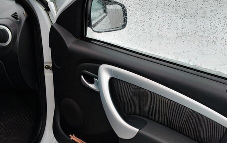 Renault Logan I, 2012 год, 650 000 рублей, 10 фотография