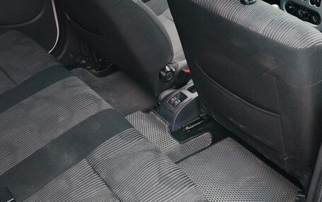 Renault Logan I, 2012 год, 650 000 рублей, 11 фотография