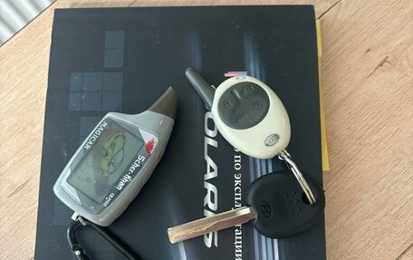 Hyundai Solaris II рестайлинг, 2011 год, 890 000 рублей, 13 фотография