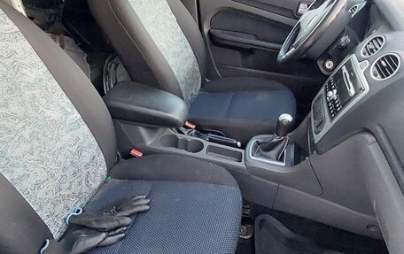 Ford Focus II рестайлинг, 2005 год, 170 000 рублей, 9 фотография