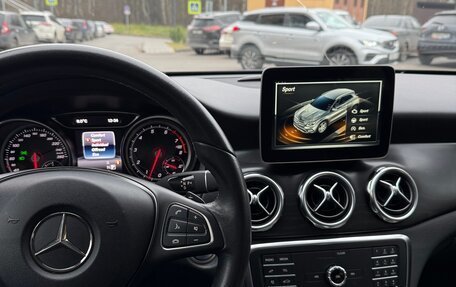 Mercedes-Benz GLA, 2017 год, 2 830 000 рублей, 10 фотография