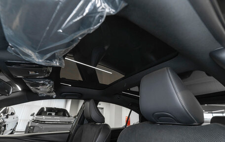 Toyota Camry, 2025 год, 4 700 000 рублей, 10 фотография