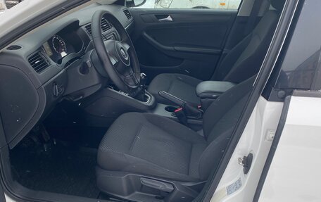 Volkswagen Jetta VI, 2014 год, 1 010 000 рублей, 11 фотография