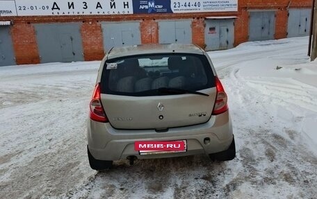 Renault Sandero I, 2011 год, 450 000 рублей, 3 фотография