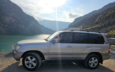 Toyota Land Cruiser 100 рестайлинг 2, 2005 год, 2 485 000 рублей, 7 фотография