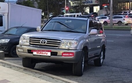 Toyota Land Cruiser 100 рестайлинг 2, 2005 год, 2 485 000 рублей, 3 фотография