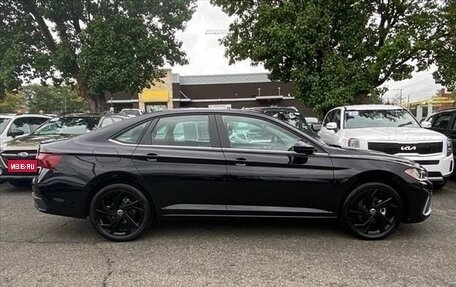 Volkswagen Jetta VII, 2025 год, 2 333 333 рублей, 3 фотография