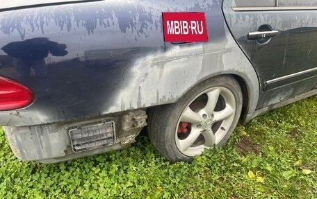 Mercedes-Benz E-Класс, 1997 год, 180 000 рублей, 3 фотография