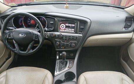 KIA Optima III, 2013 год, 1 550 000 рублей, 7 фотография