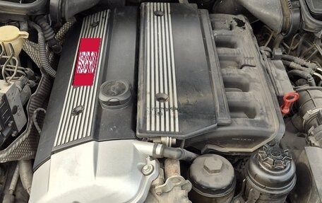 BMW 5 серия, 2000 год, 780 000 рублей, 11 фотография